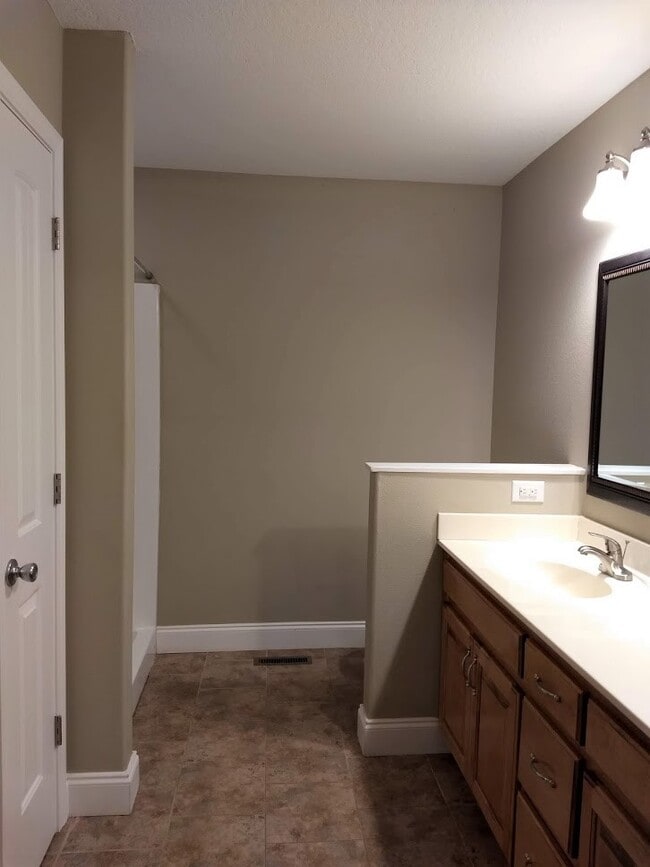 Building Photo - 6345 Osage Rd