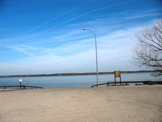 Big Sandy boat launch - 526 Jay St