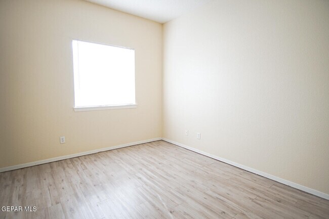 Building Photo - 5904 Cielo Del Rey Pl