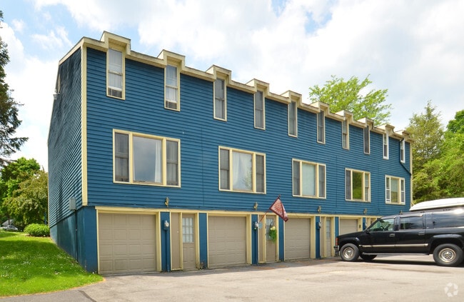 Building Photo - Highbridge Commons