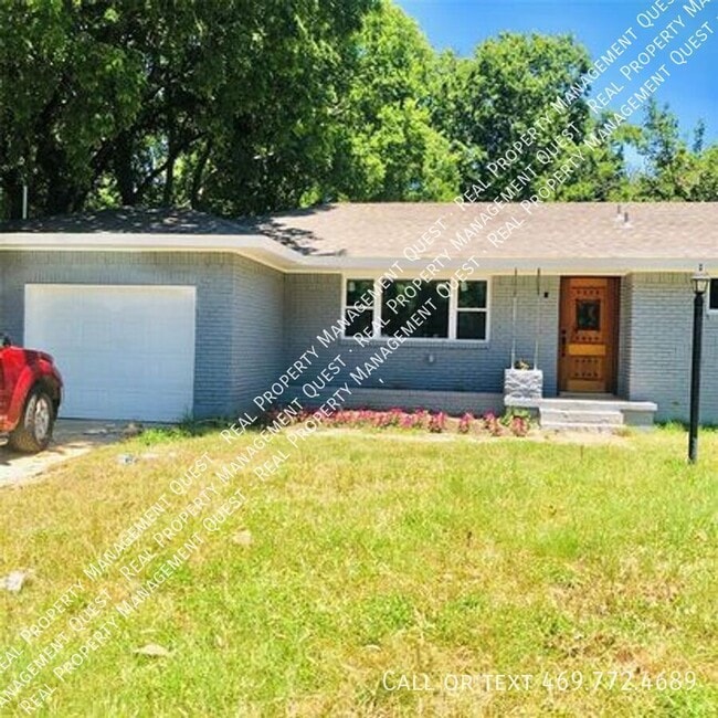 Primary Photo - 4310 Vandervort Dr