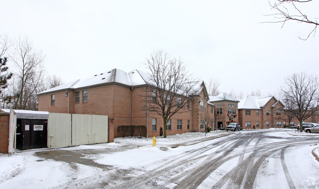 Building Photo - Little Brook Place