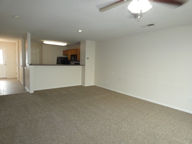 Building Photo - 5506 N Fairmount Ave