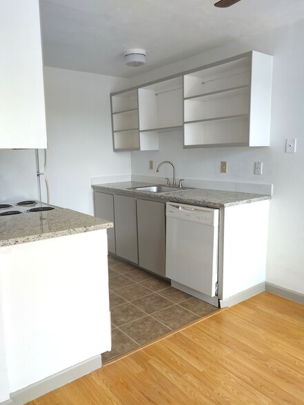Primary Photo - 1255 Boone Rd SE