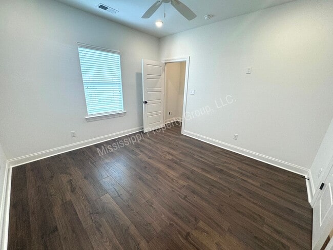 Building Photo - 3BR/3.5BA For Rent