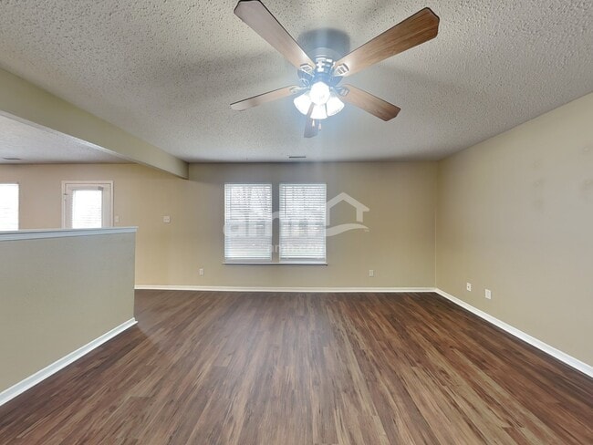 Building Photo - 536 Runnymede Ct