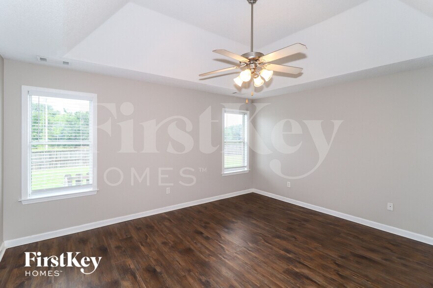 Building Photo - 100 Misty Hill Cove