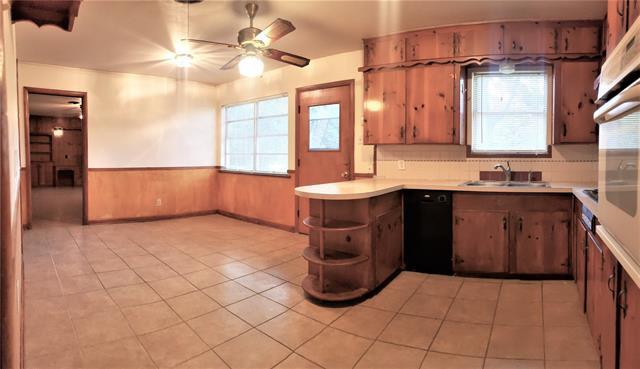 Building Photo - 5305 Ammons St