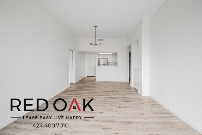 Building Photo - 4320 S Centinela Ave