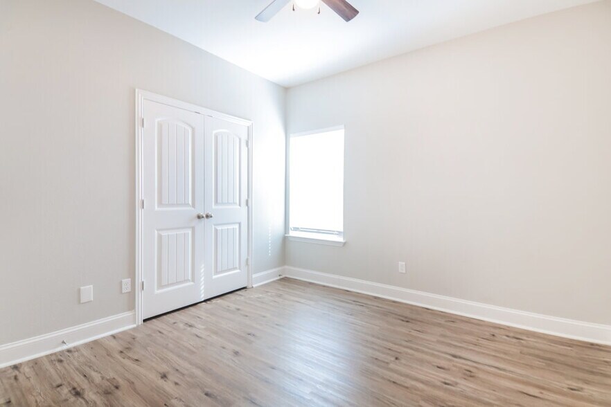 Building Photo - 2720 Claydon Dr