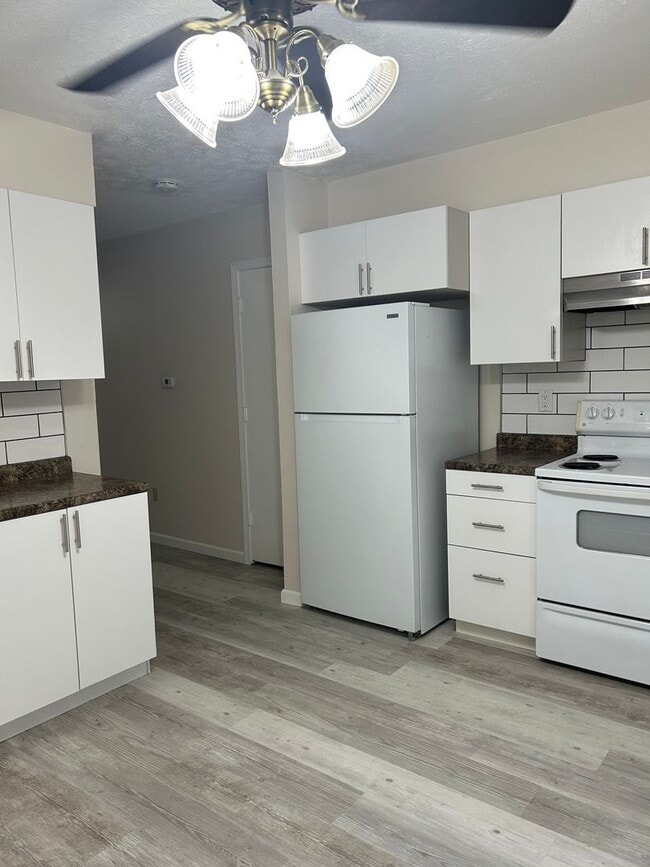 Building Photo - 1123 S 23rd St