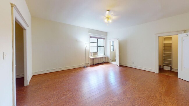 Building Photo - 1514 17th St NW