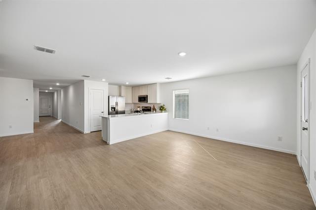 Building Photo - 3012 Tooley Dr