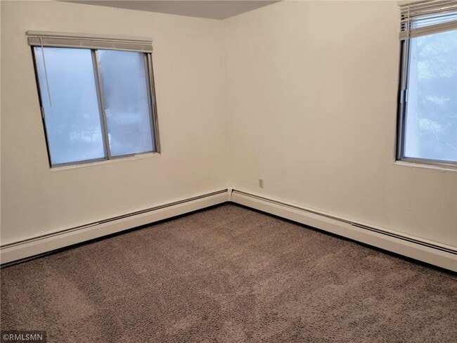 Building Photo - 539 S Wasson Ln