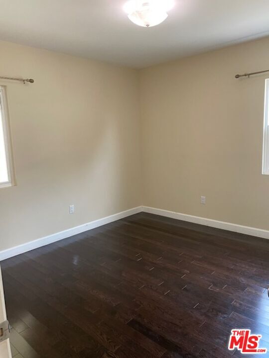Building Photo - 10937 Fairbanks Way