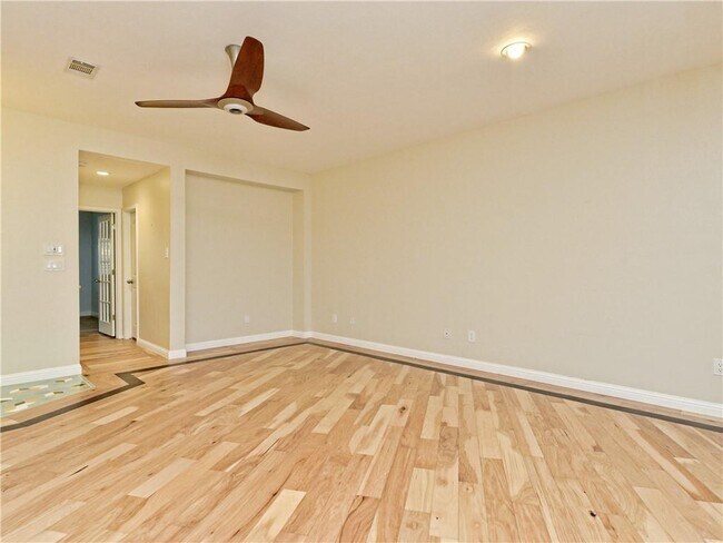 Building Photo - 8200 Neely Dr