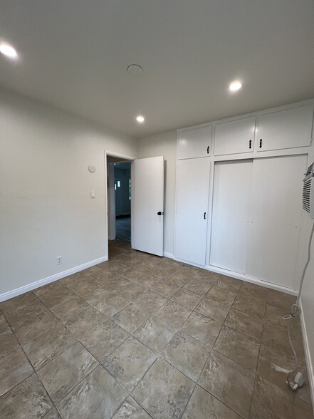 Bedroom 1 - 713 W Colorado Blvd