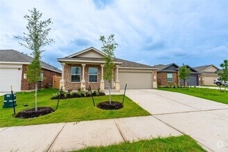 Building Photo - 200 Camargue Dr