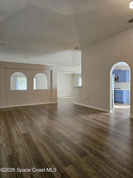 Building Photo - 1736 Vista Lake Cir