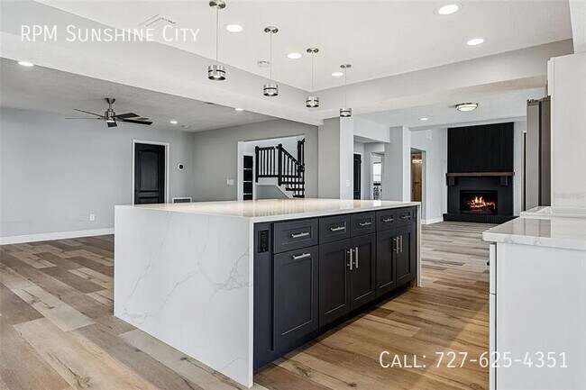 Building Photo - 769 Kingston Ct