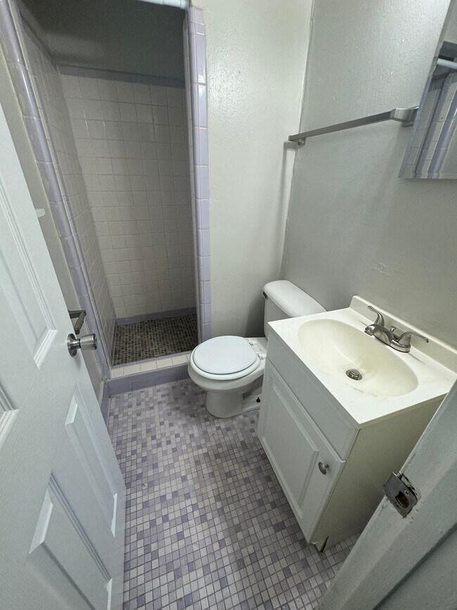 Building Photo - Section 8 accepted! or conventional rental!  Remodeled ranch home in South Augusta