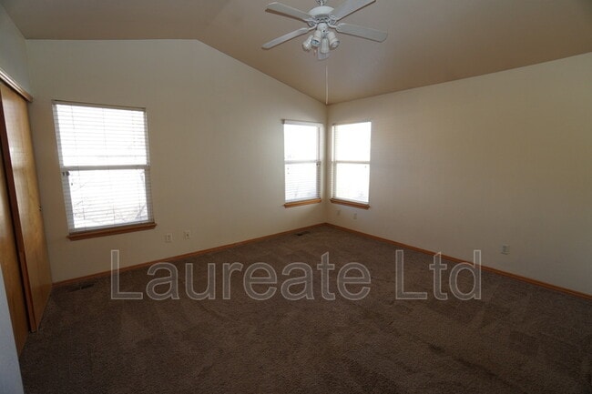 Building Photo - 9375 E Arizona Pl