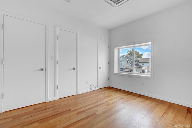 Building Photo - 136 Rockaway Ave