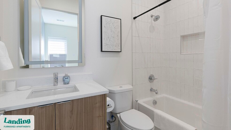 Building Photo - 2206 Arroyo Ave