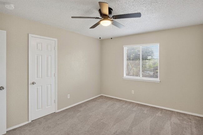 Building Photo - 8412 Widgeon Way