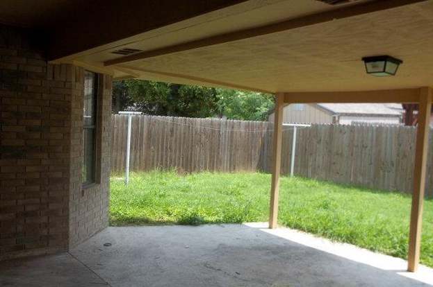 Building Photo - 3821 Oriole Ave