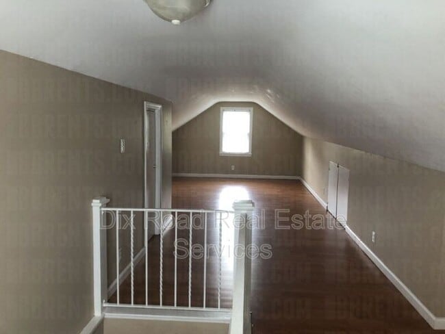 Building Photo - 177 Thomas Blvd