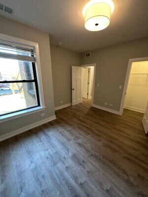 Building Photo - 1145 Maple Ave