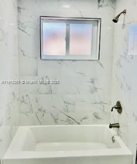 Building Photo - 510 NW 47th St