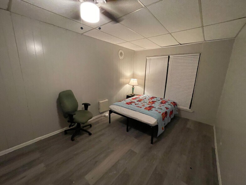 Building Photo - 3817 Titan Trl