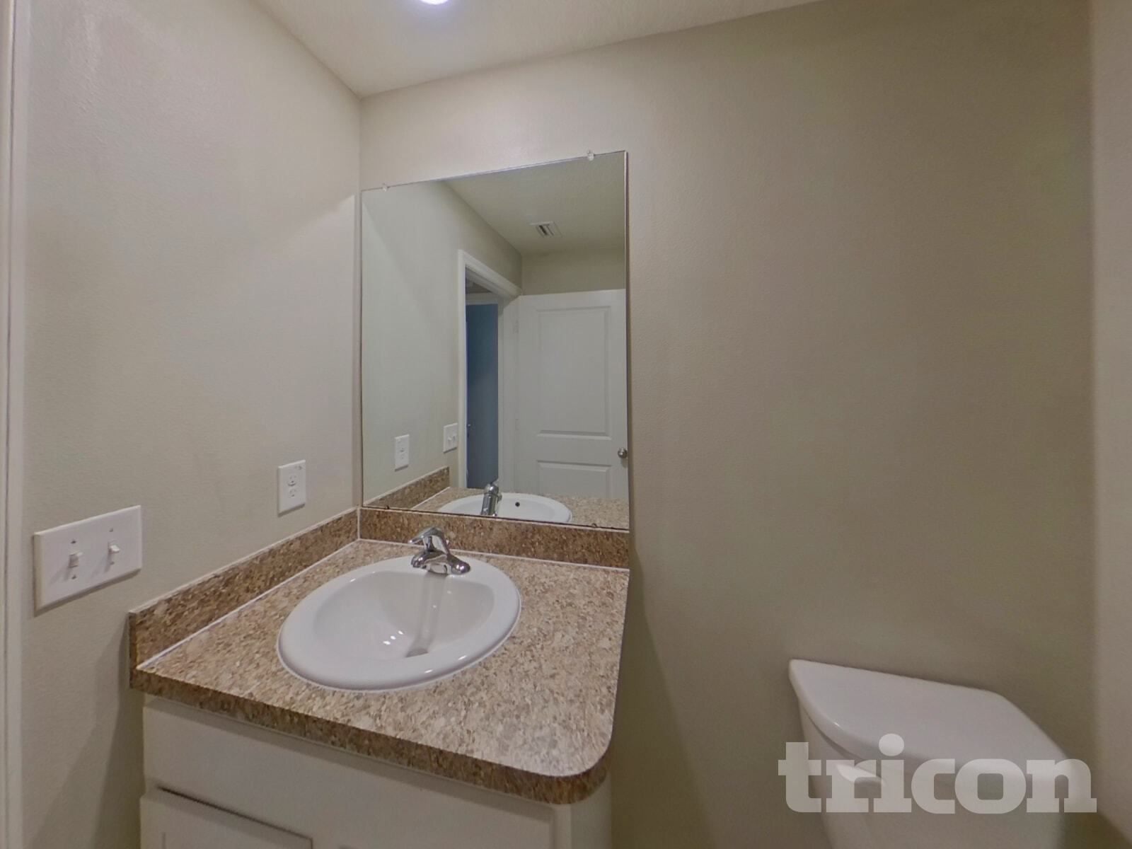 Building Photo - 2007 12th St SE