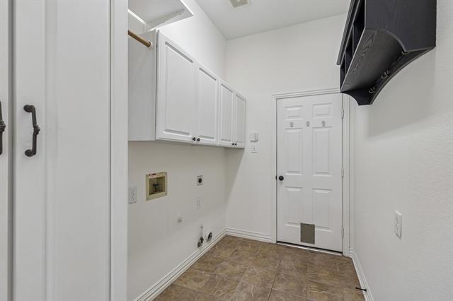 Building Photo - 708 Nettleton Dr