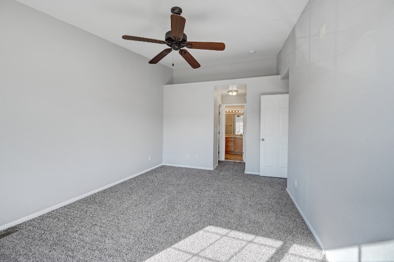 Building Photo - 431 Black Feather Loop