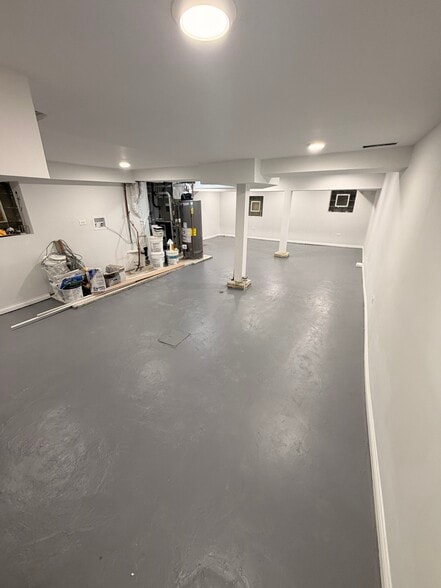 Building Photo - 6741 S Bishop St