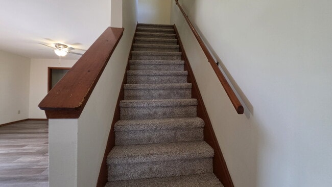Building Photo - Charming 3-Bedroom  Refurbished Duplex  on 911  Suprise Ending Rd  New London