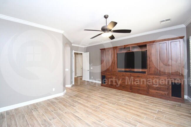 Building Photo - 4501 E Timberline Ct