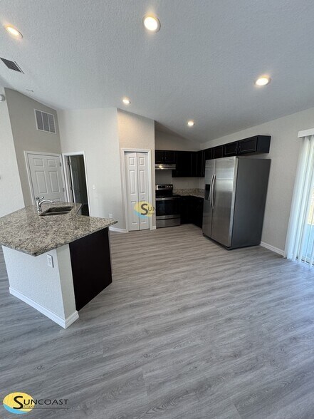 Building Photo - 1 Emerald Trail Way