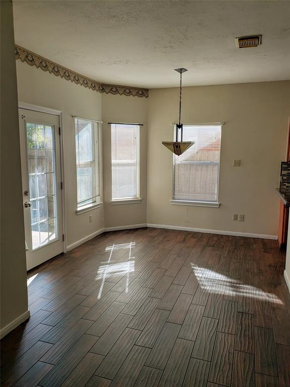Building Photo - 3746 Lauderwood Ln