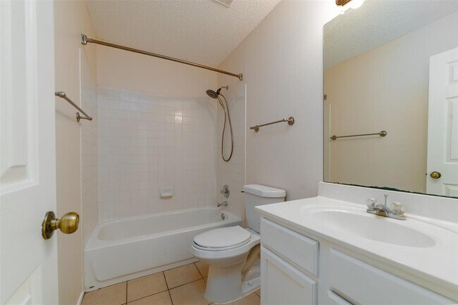 Building Photo - 1112 Van Horn Way
