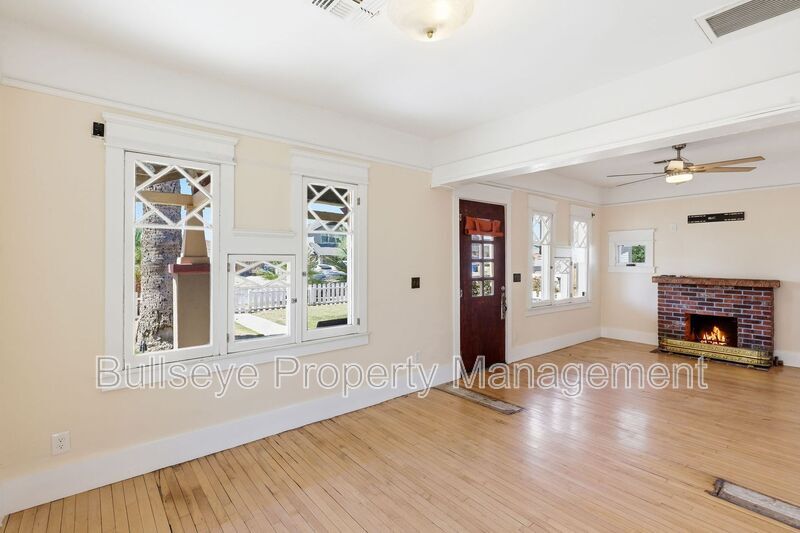 Building Photo - 1238 E McKinley St