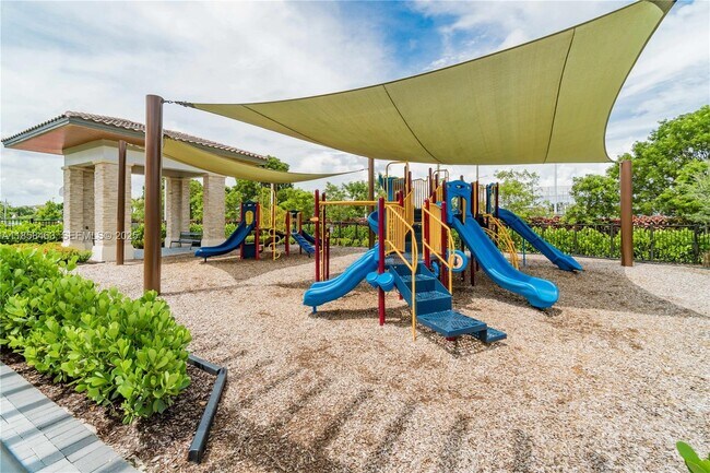 Building Photo - 8151 NW 104th Ave