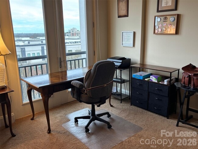 Building Photo - 4620 Piedmont Row Dr