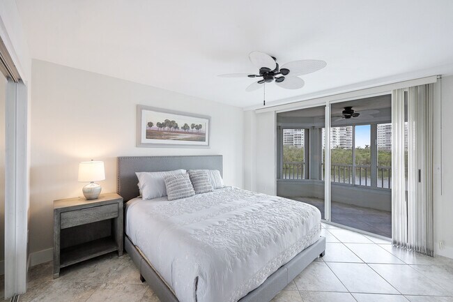 Building Photo - 25 Bluebill Ave