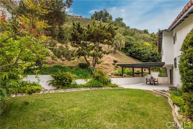 Building Photo - 30047 Knoll View Dr