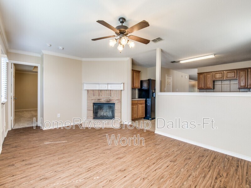 Building Photo - 13001 Barbarosa Dr