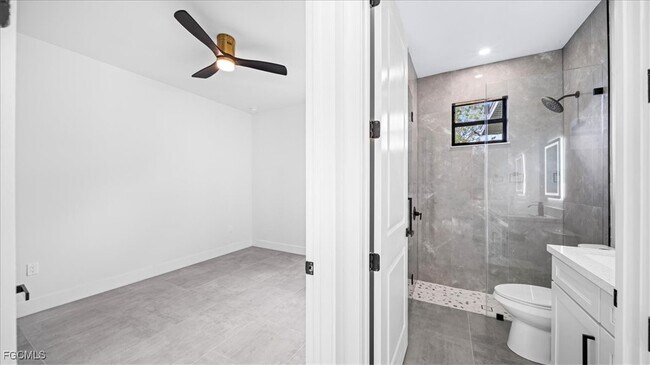 Building Photo - 4127 NW 36th Pl